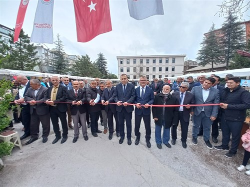 İlçe Müftülüğü Tarafından Düzenlenen Kermesin Açılışı Gerçekleştirildi